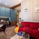 Charming Apartment Next To The Church Of St Anne By Reside Baltic