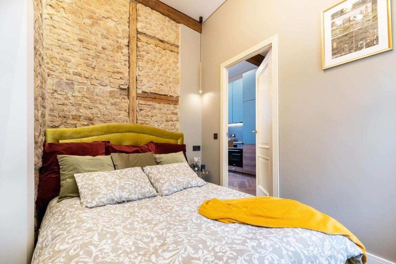 Appartement Charming Next To The Church Of St Anne By Reside Baltic *